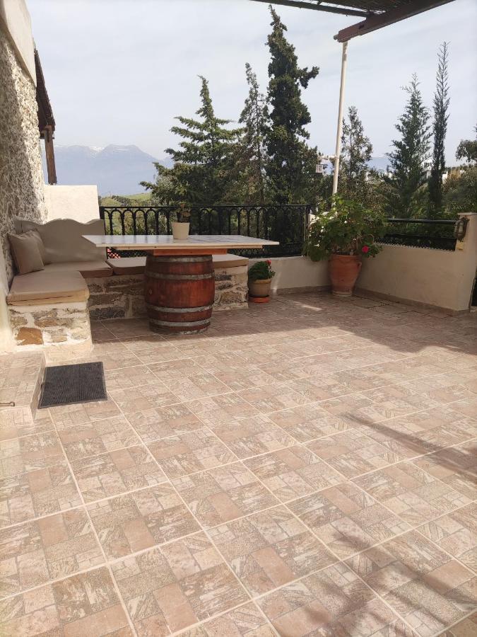 Eirini'S Traditional House Listaros Exterior photo