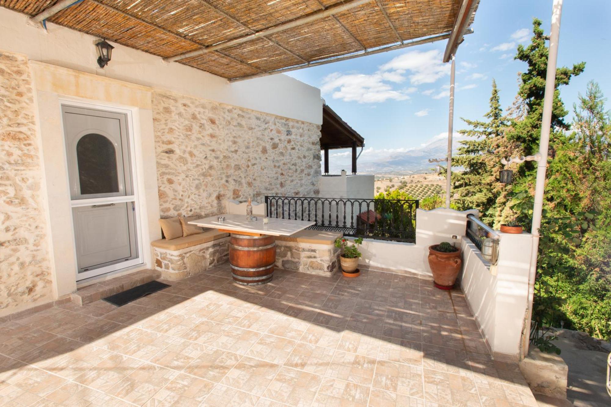 Eirini'S Traditional House Listaros Exterior photo