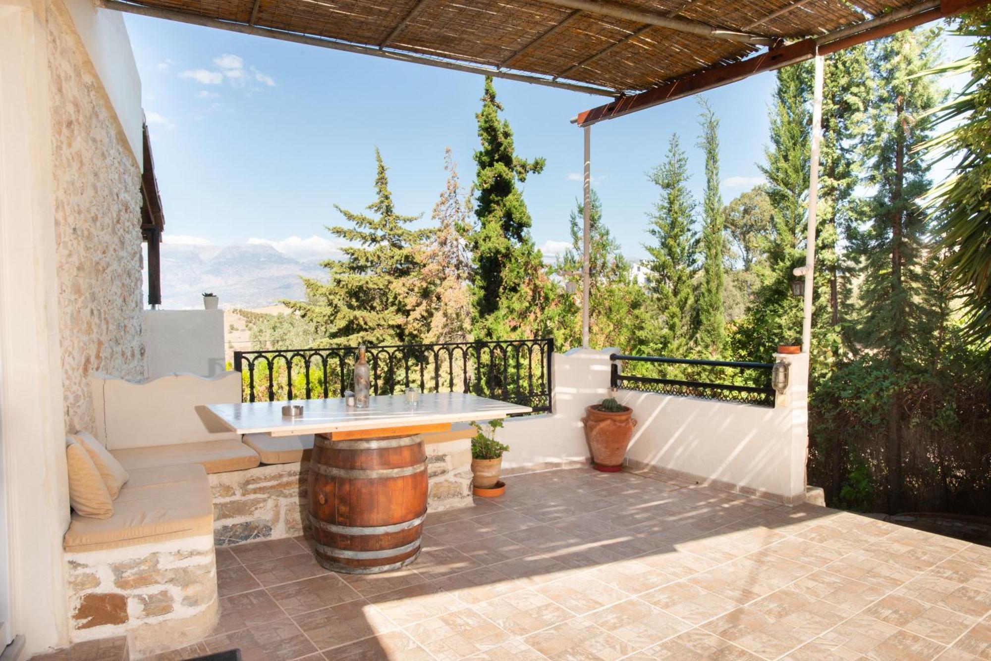 Eirini'S Traditional House Listaros Exterior photo