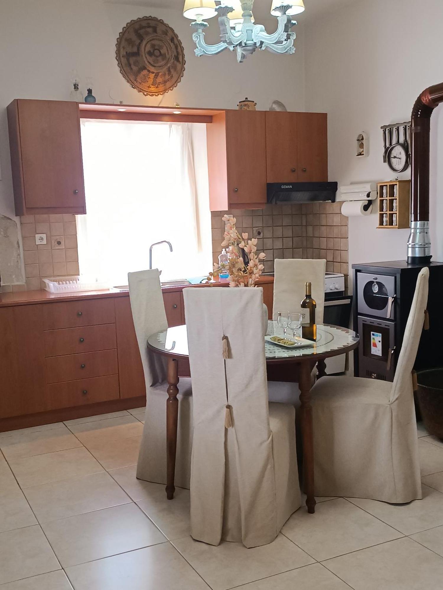 Eirini'S Traditional House Listaros Exterior photo